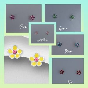 925 Sterling Silver Flower Push-Back Earrings